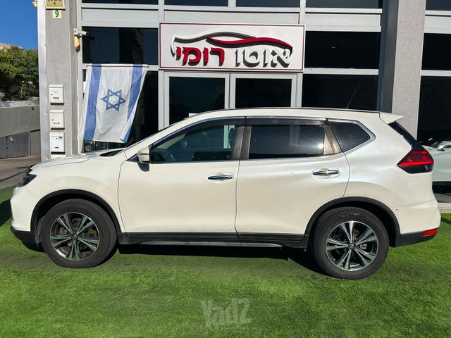 ניסאן אקס טרייל