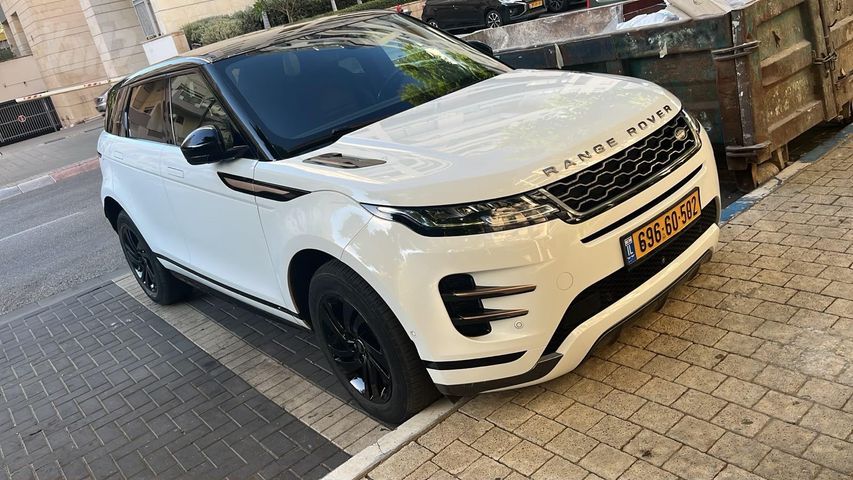 ריינג' רובר איווק 4X4 R Dynamic אוט׳ בנזין 2.0 (200 כ״ס)