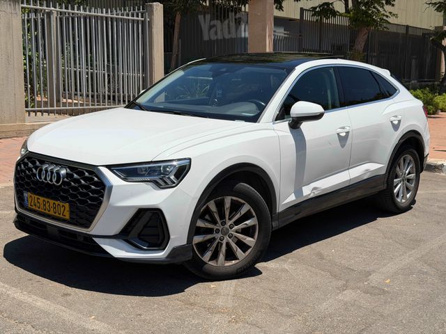 אאודי Q3
