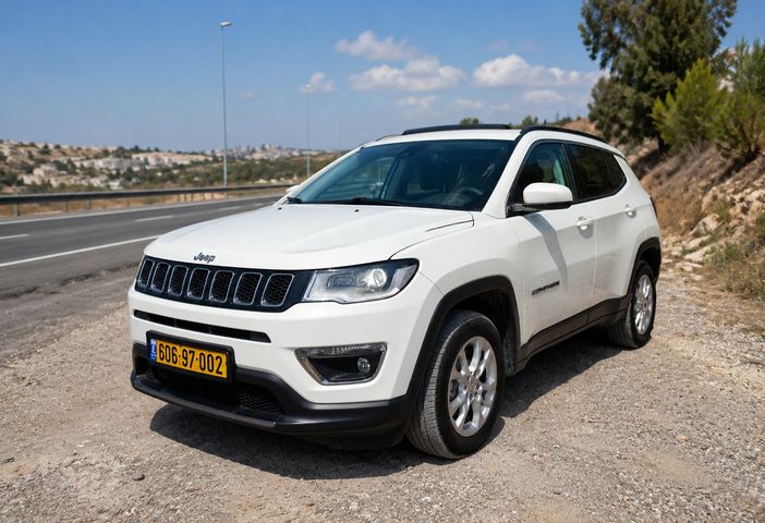 מודעת רכב ג'יפ קומפאס
