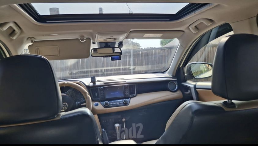 טויוטה RAV4