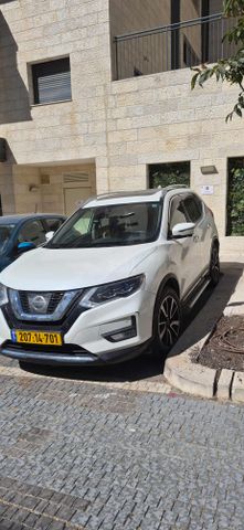 ניסאן אקס טרייל