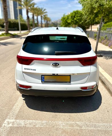 קיה ספורטז'