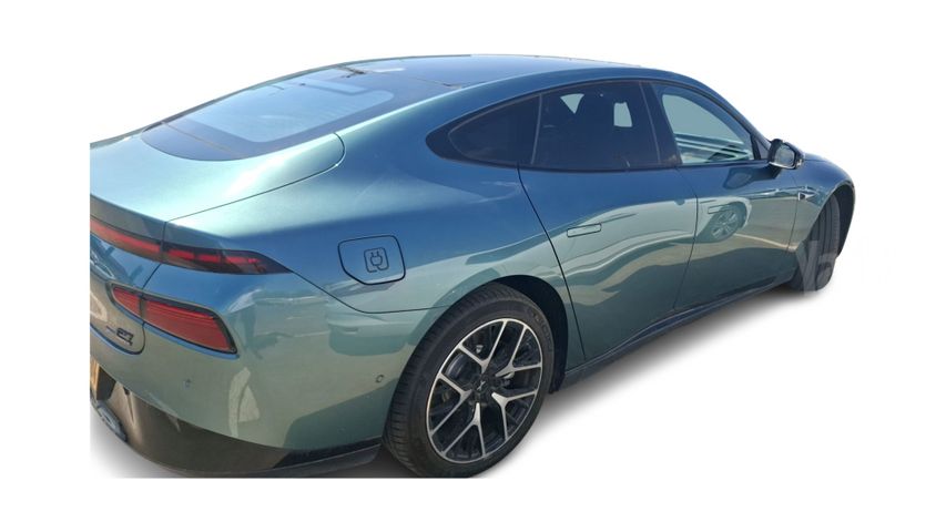אקספנג P7