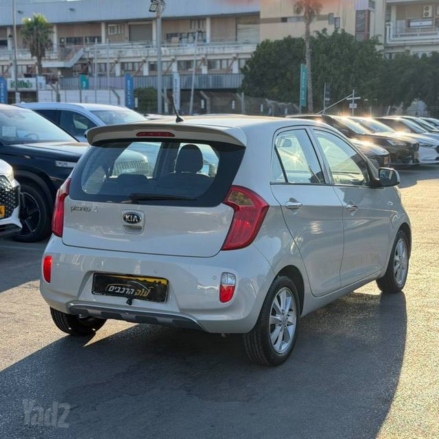קיה פיקנטו