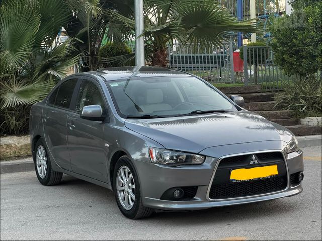 מיצובישי לנסר