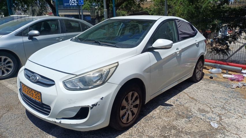 מודעת רכב יונדאי אקסנט i25
