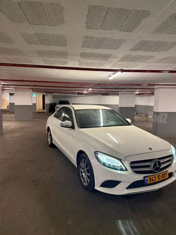 מרצדס-בנץ C-class
