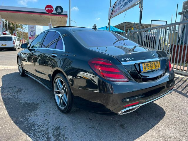 מרצדס-בנץ S-class