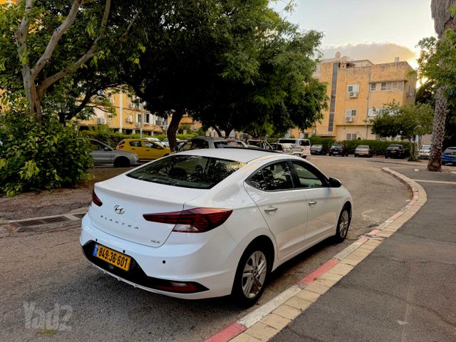 יונדאי אלנטרה