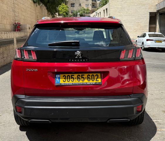 פיג'ו 3008