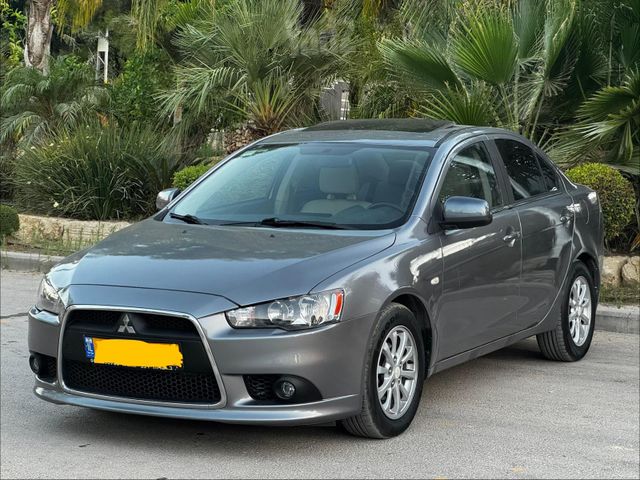 מיצובישי לנסר