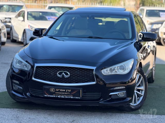 אינפיניטי Q50