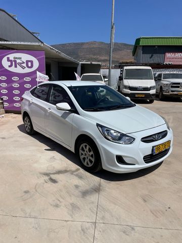 יונדאי אקסנט i25