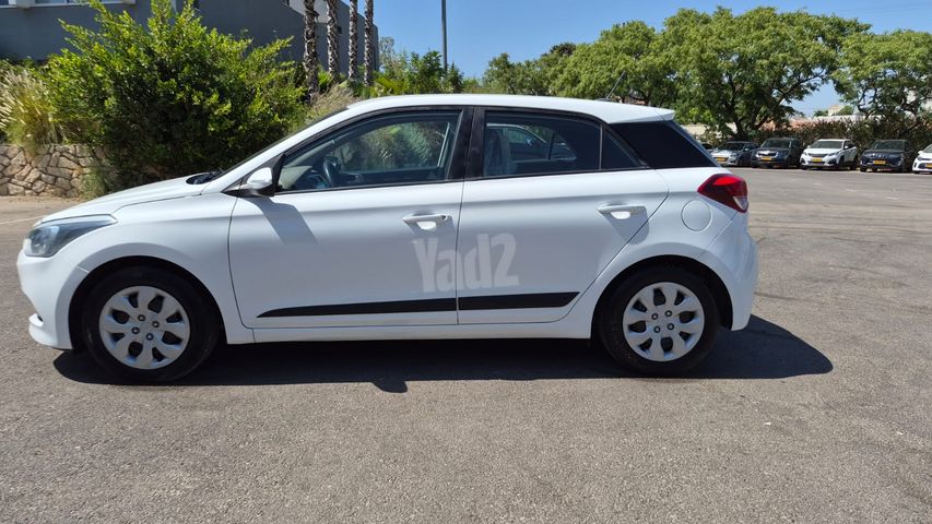 יונדאי i20
