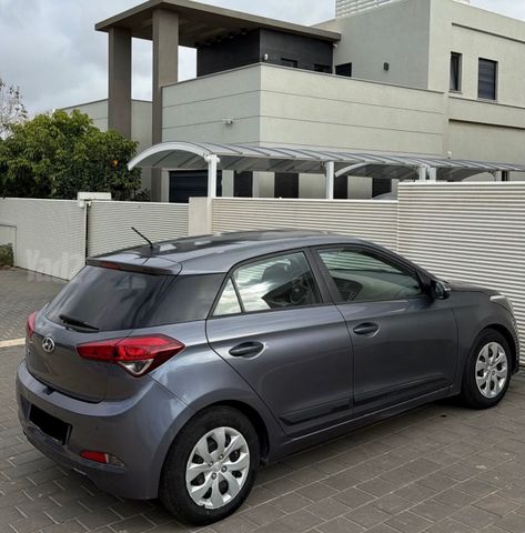 יונדאי i20