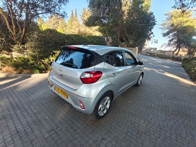 יונדאי i10