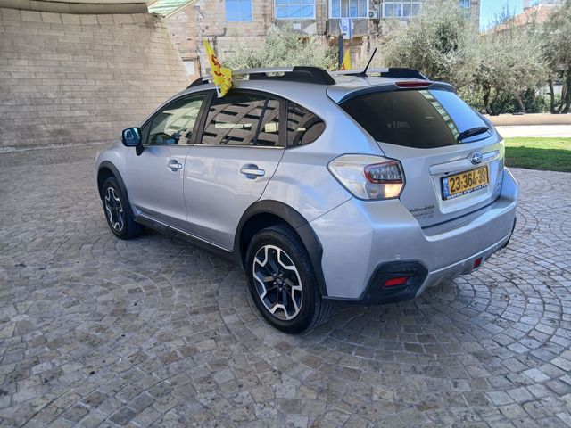 סובארו XV