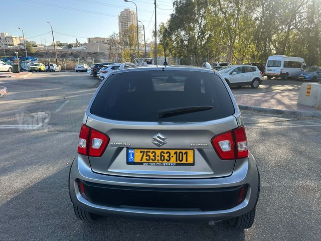סוזוקי איגניס