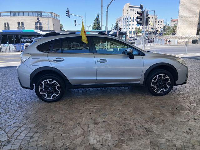 סובארו XV