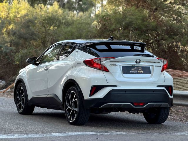 טויוטה C-HR