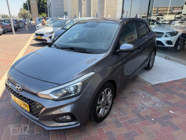 יונדאי i20