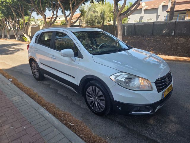 סוזוקי קרוסאובר