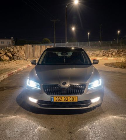 מודעת רכב סקודה סופרב