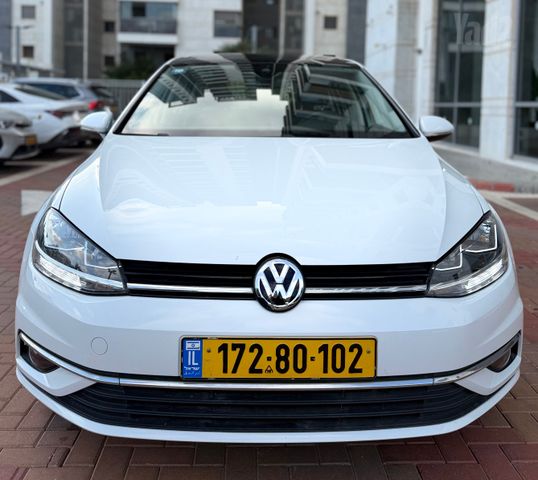 גולף Comfortline Plus אוט׳ 1.5 (150 כ״ס)