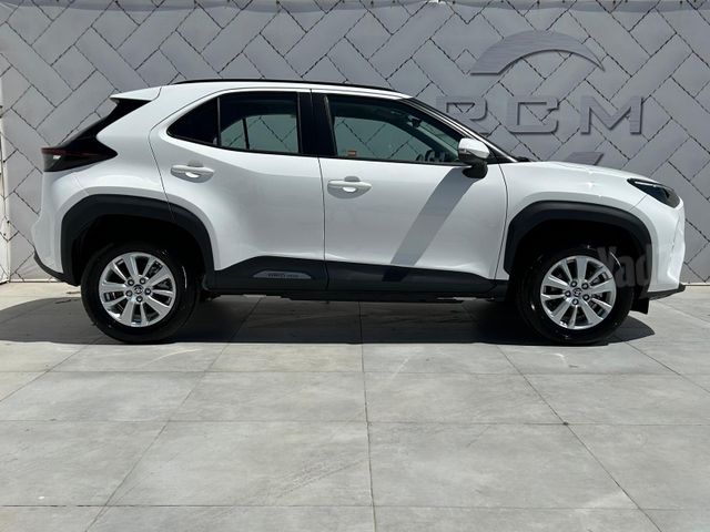טויוטה יאריס קרוס
