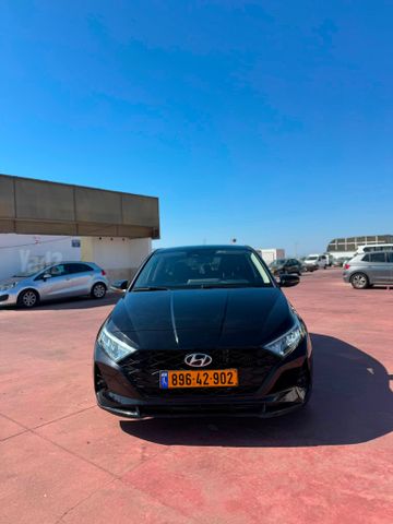 יונדאי i20