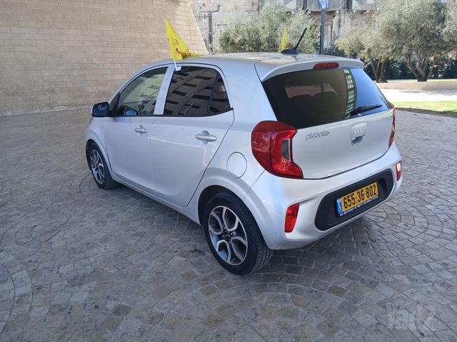 קיה פיקנטו