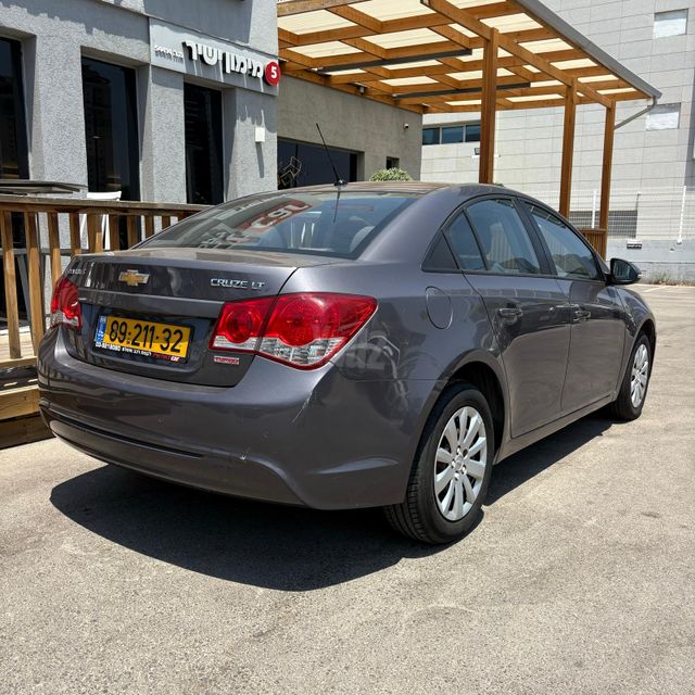 שברולט קרוז