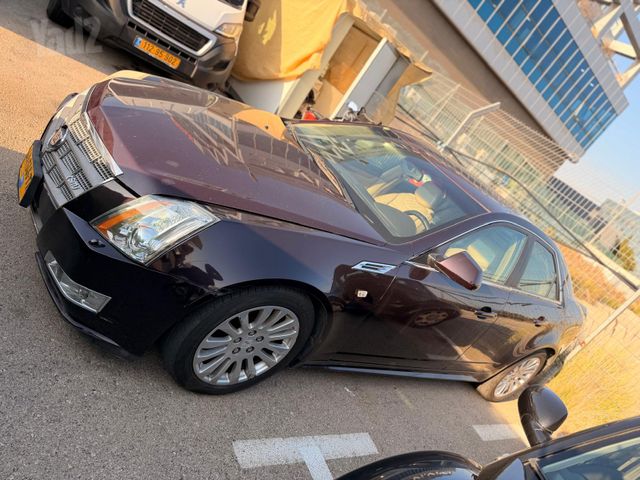 מודעת רכב קאדילק CTS