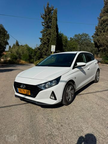 מודעת רכב יונדאי i20