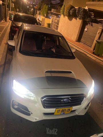 מודעת רכב סובארו לבורג