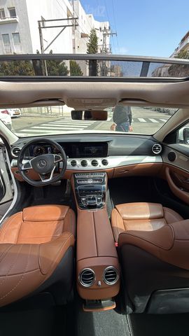 מרצדס-בנץ E-class