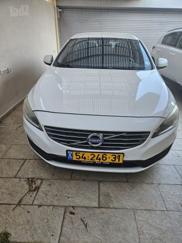 וולוו S60