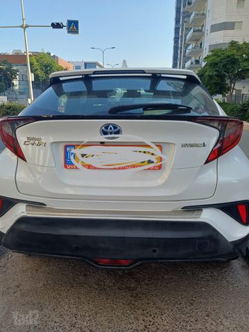 טויוטה C-HR