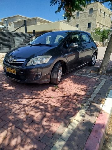 אוריס Hybrid היברידי אוט׳ 1.8 (99 כ״ס) [2011-2013]