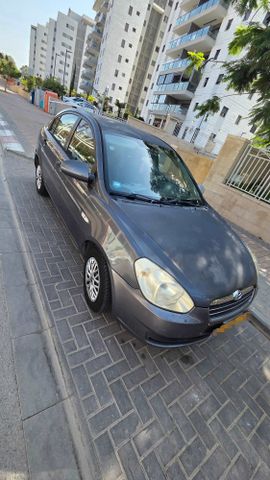 יונדאי אקסנט i25
