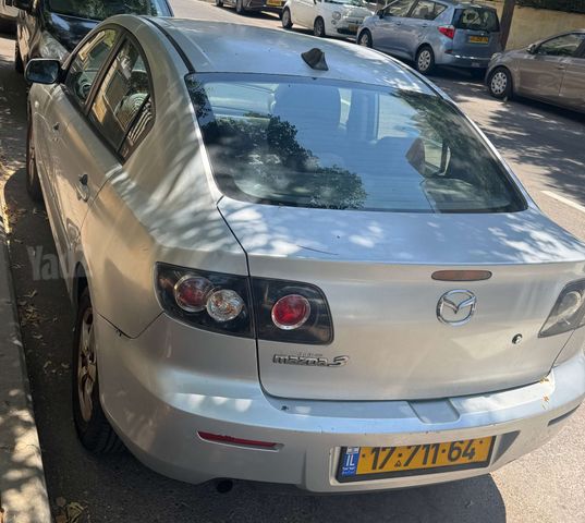מאזדה 3