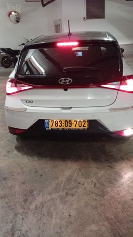 מודעת רכב יונדאי i20