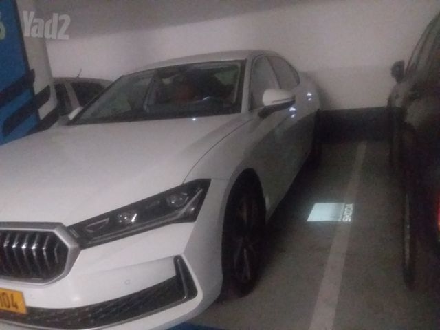סופרב Style אוט׳ 2.0 (204 כ״ס)