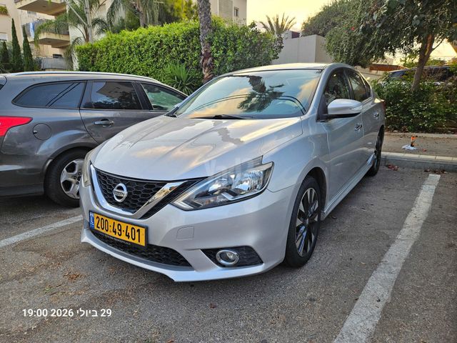 ניסאן סנטרה
