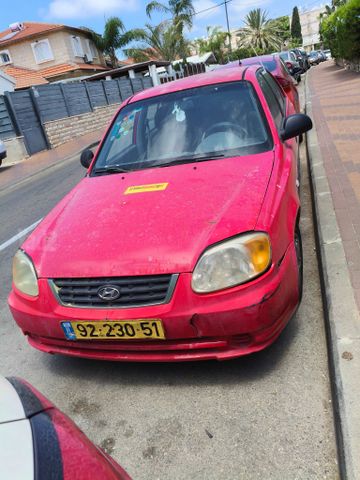 אקסנט i25 GLI אוט׳ האצ'בק 5 דל 1.5 (91 כ״ס)