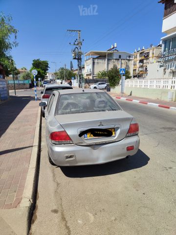 מיצובישי לנסר