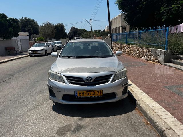 מודעת רכב טויוטה קורולה