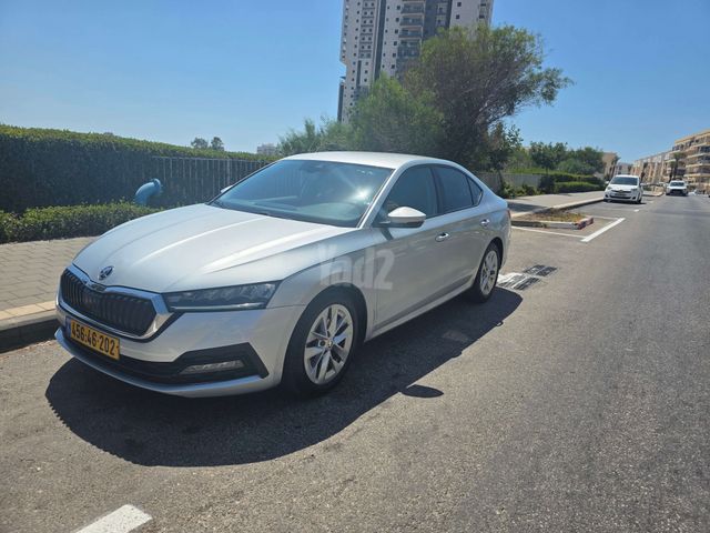 סקודה אוקטביה