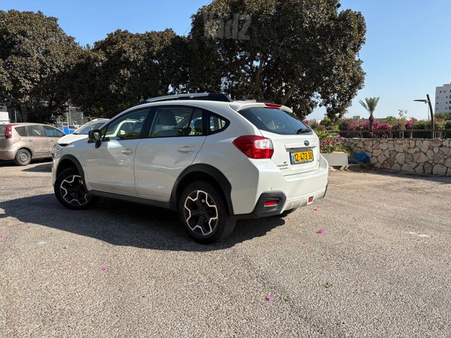 סובארו XV